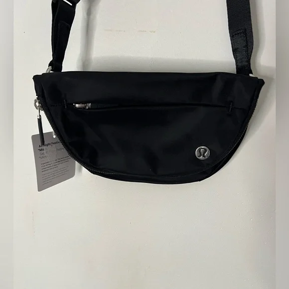 Lululemon All Night Festival Bag *Micro 2L with Silver Hardware in Black  NWT - www.disolcolor.com
